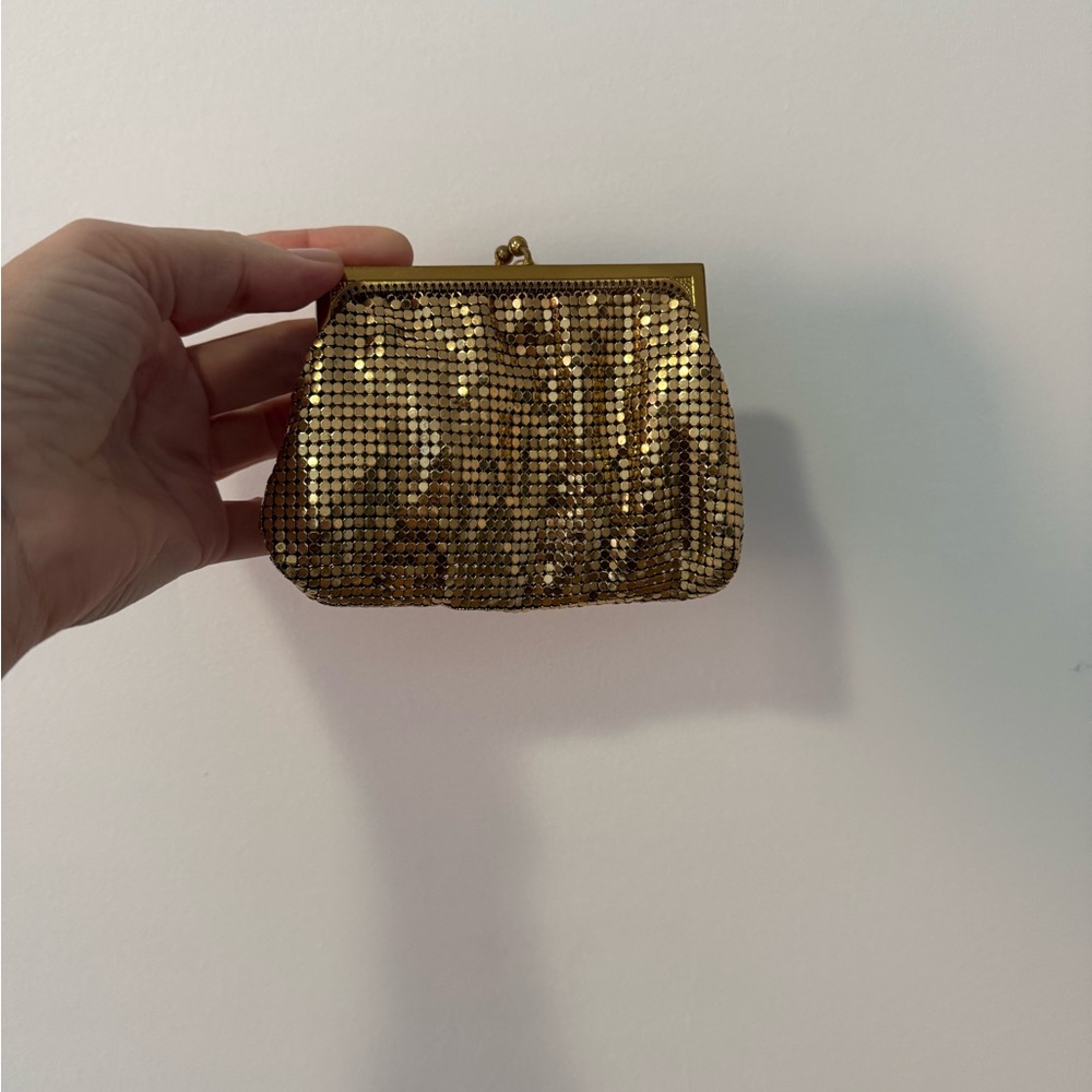 Made in USA whiting and Davis vintage coin purse